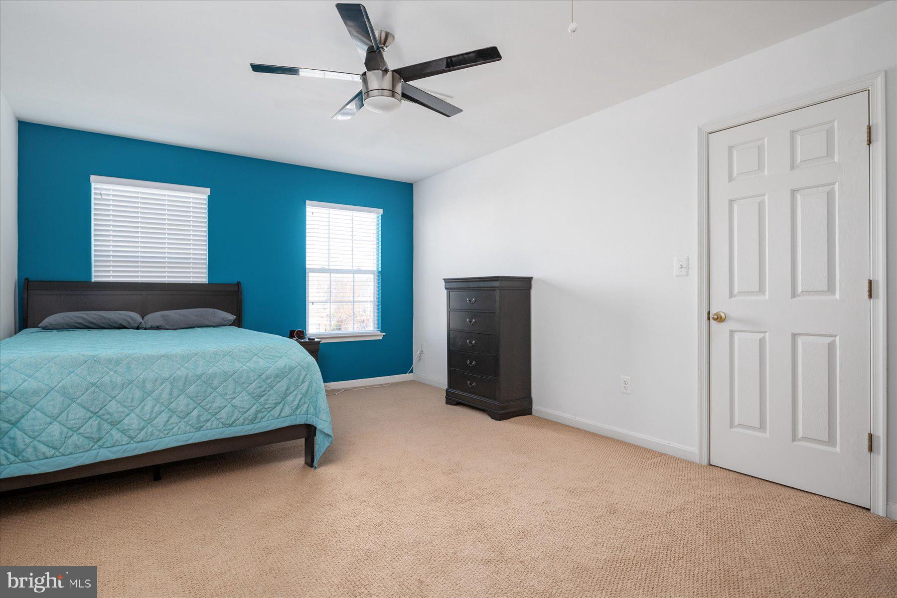 NORTH BROOK - Residential