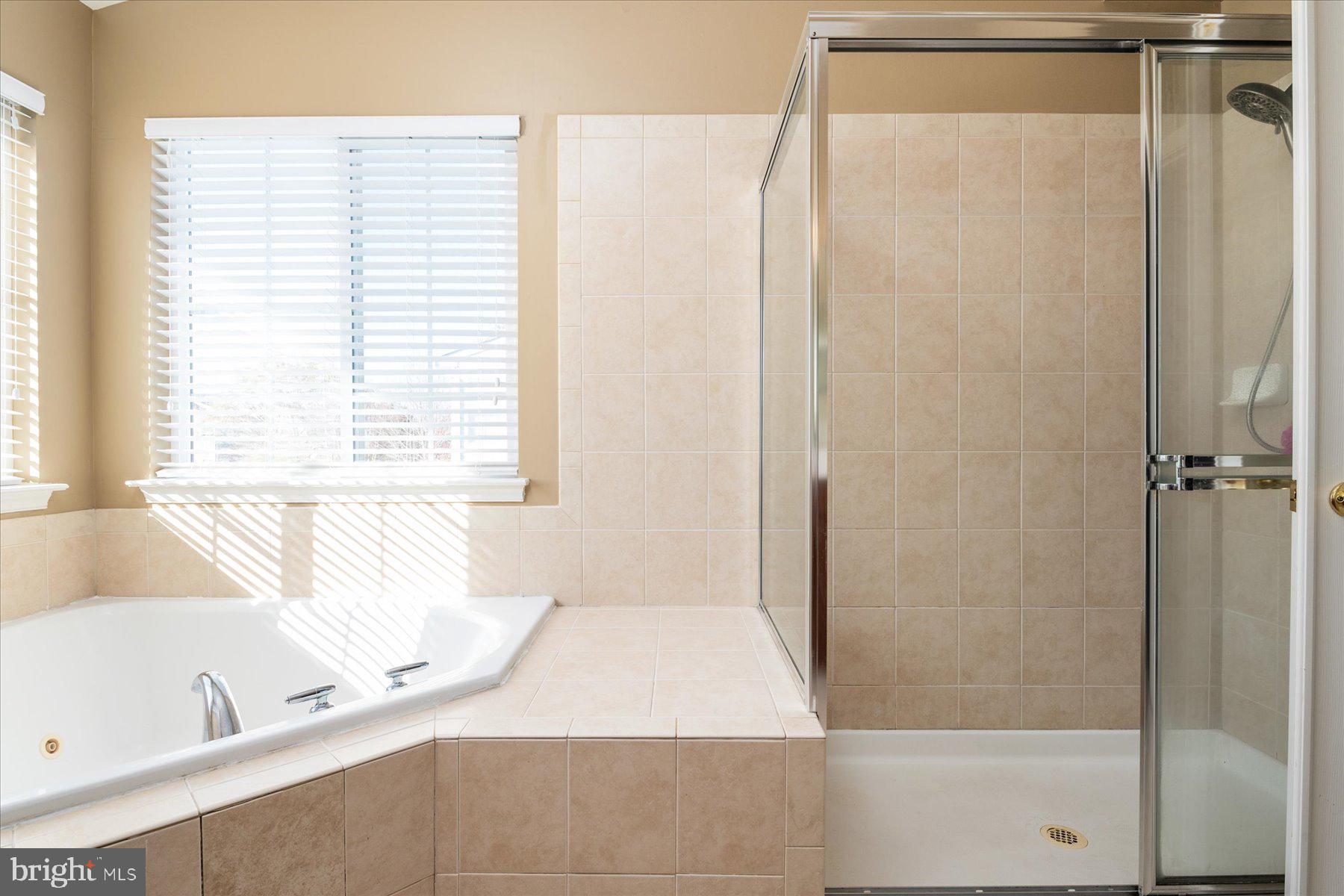 NORTH BROOK - Residential