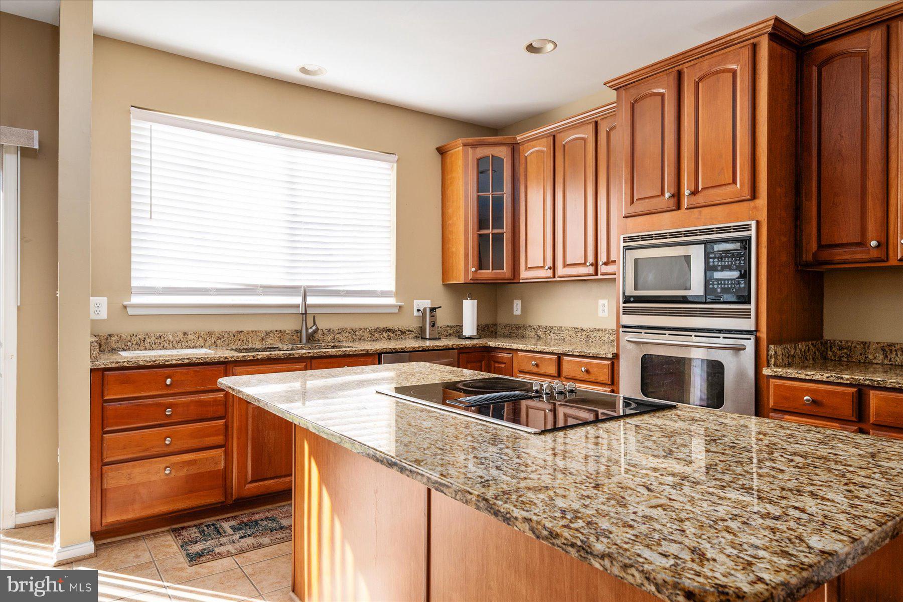 NORTH BROOK - Residential