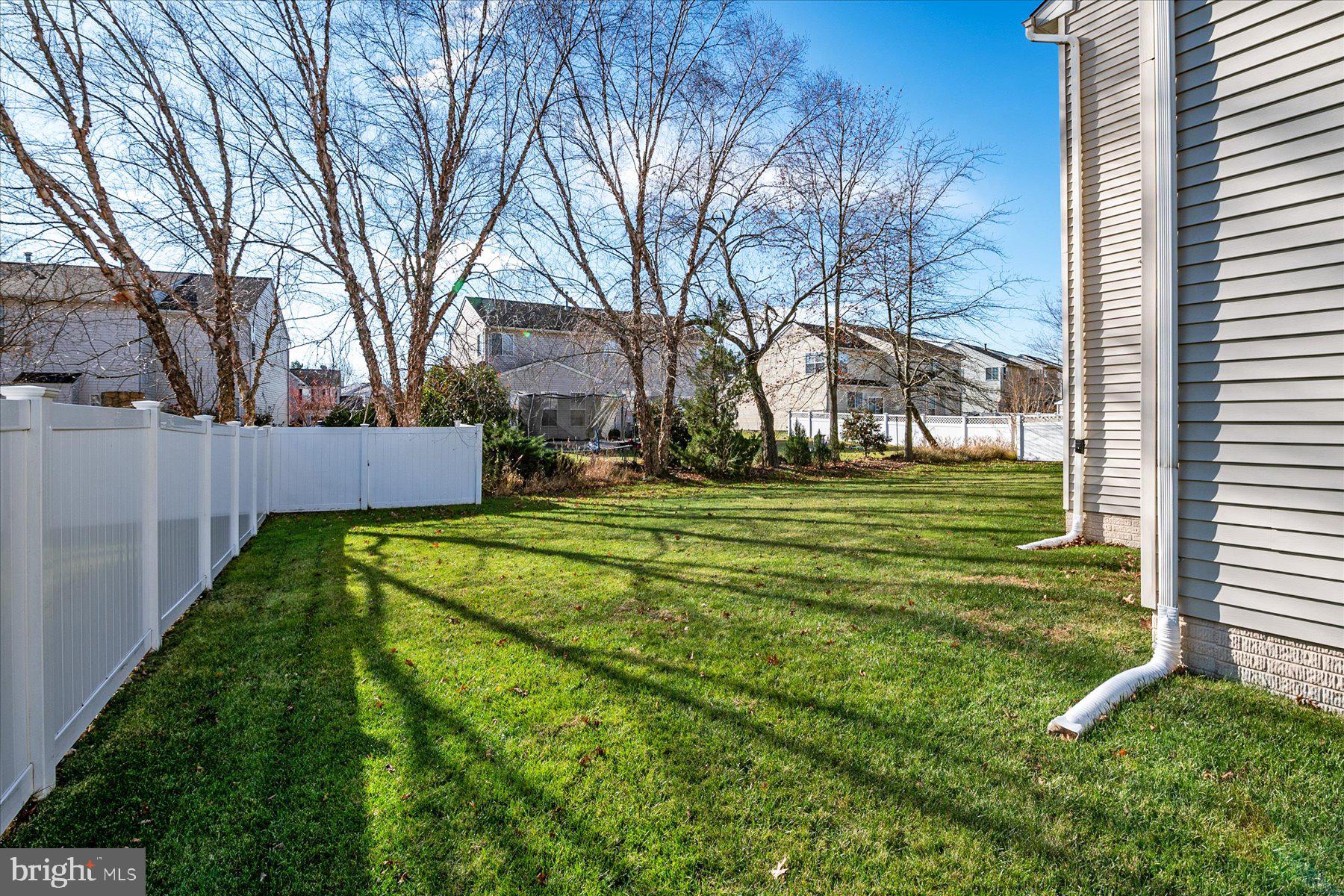 NORTH BROOK - Residential