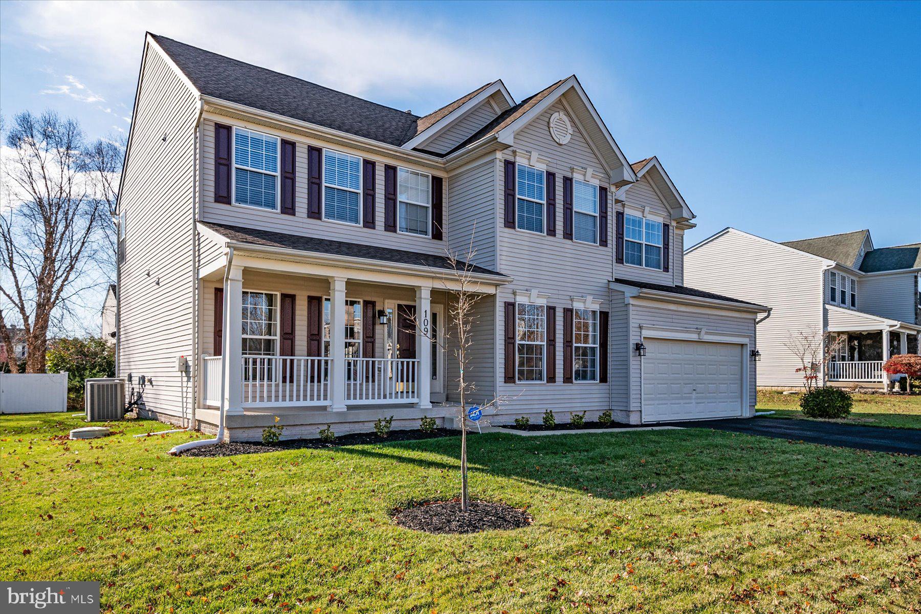 NORTH BROOK - Residential