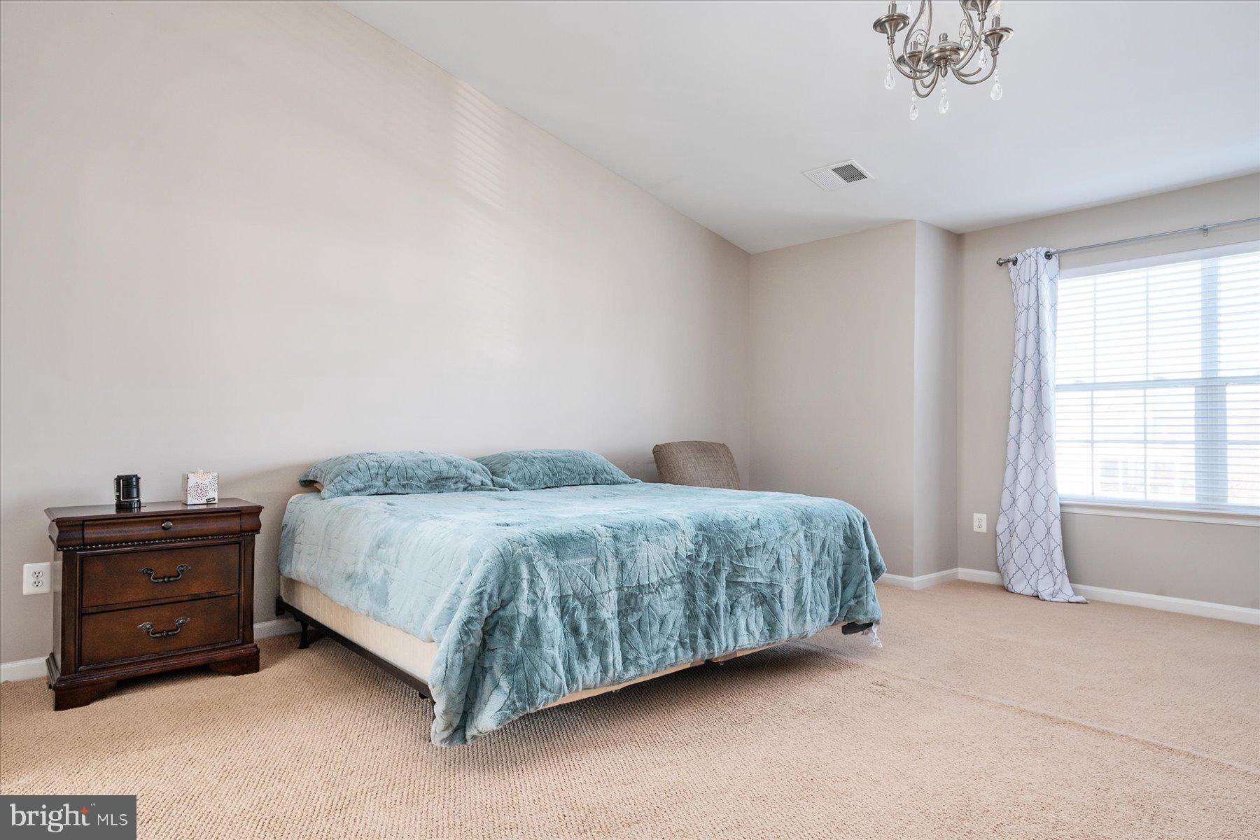 NORTH BROOK - Residential