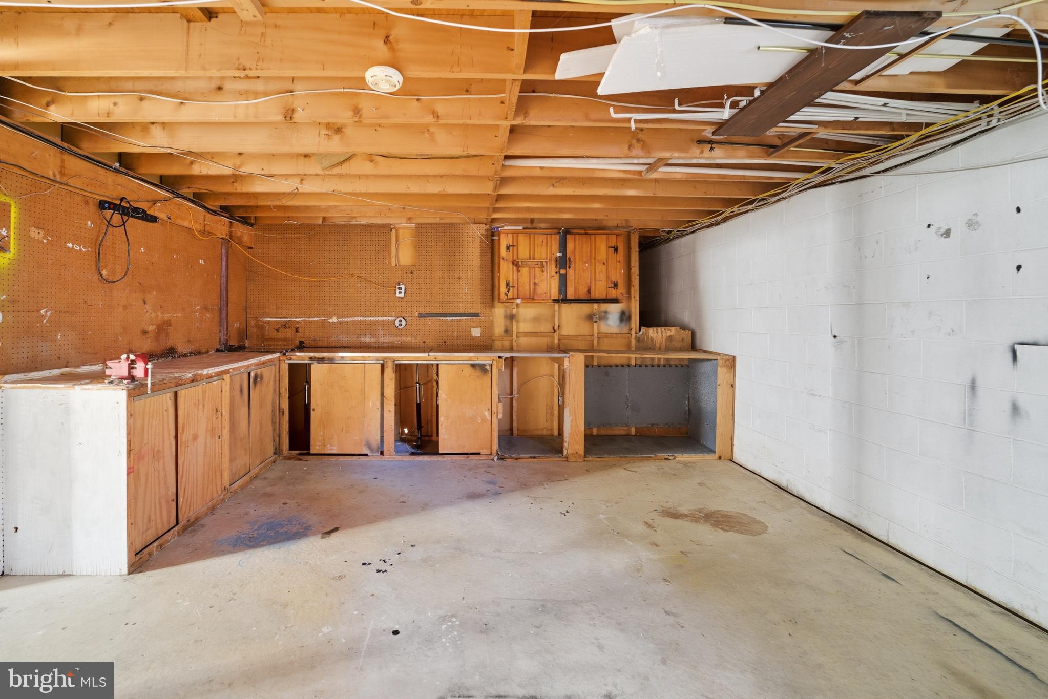 WILLOW GROVE - Residential