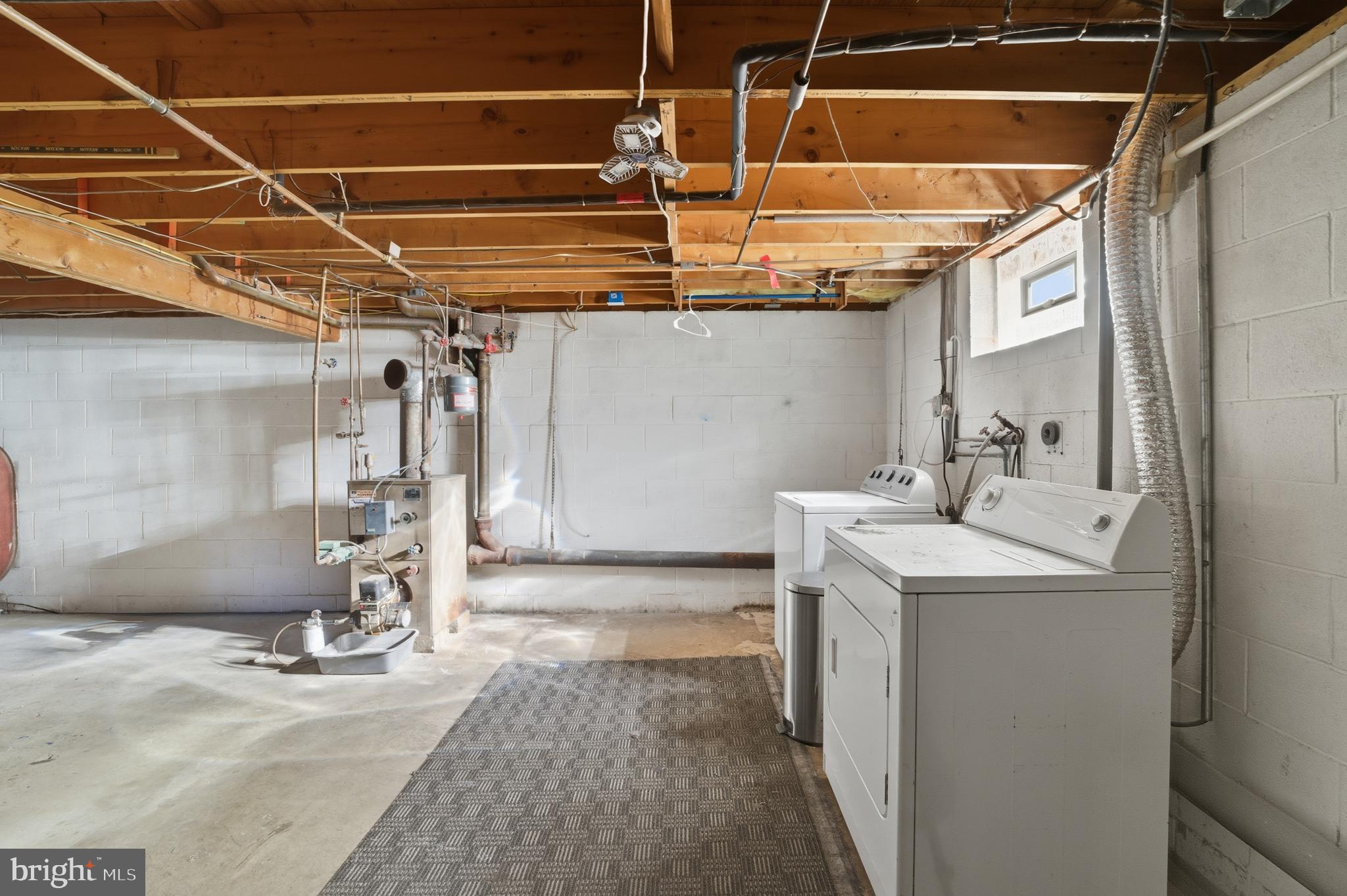 WILLOW GROVE - Residential