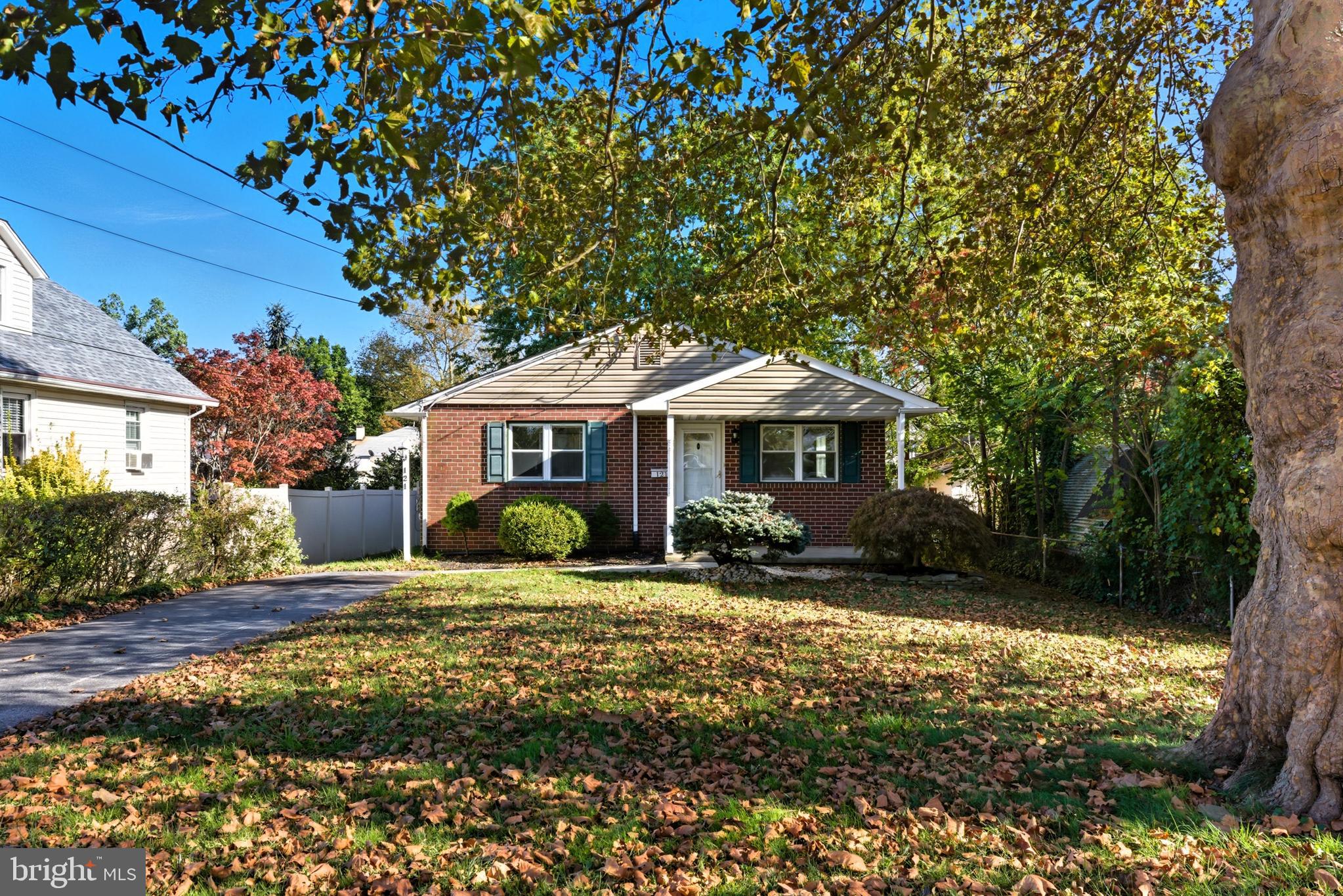 121 DALLAS ROAD