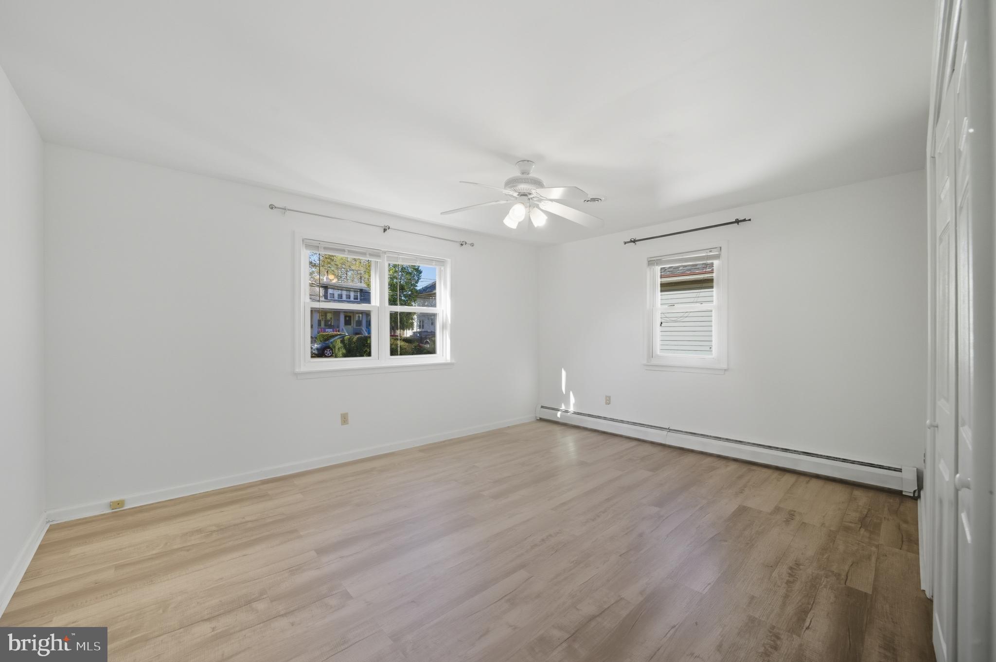 WILLOW GROVE - Residential