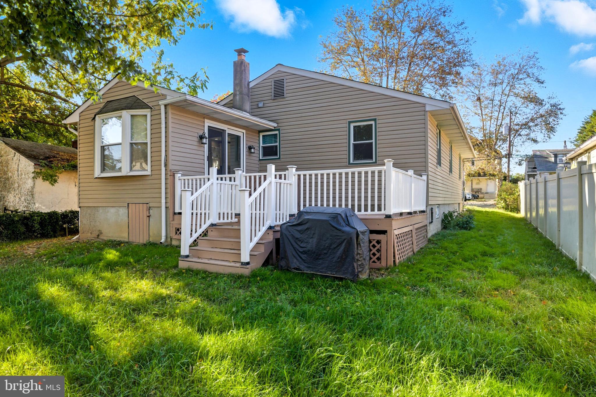 WILLOW GROVE - Residential