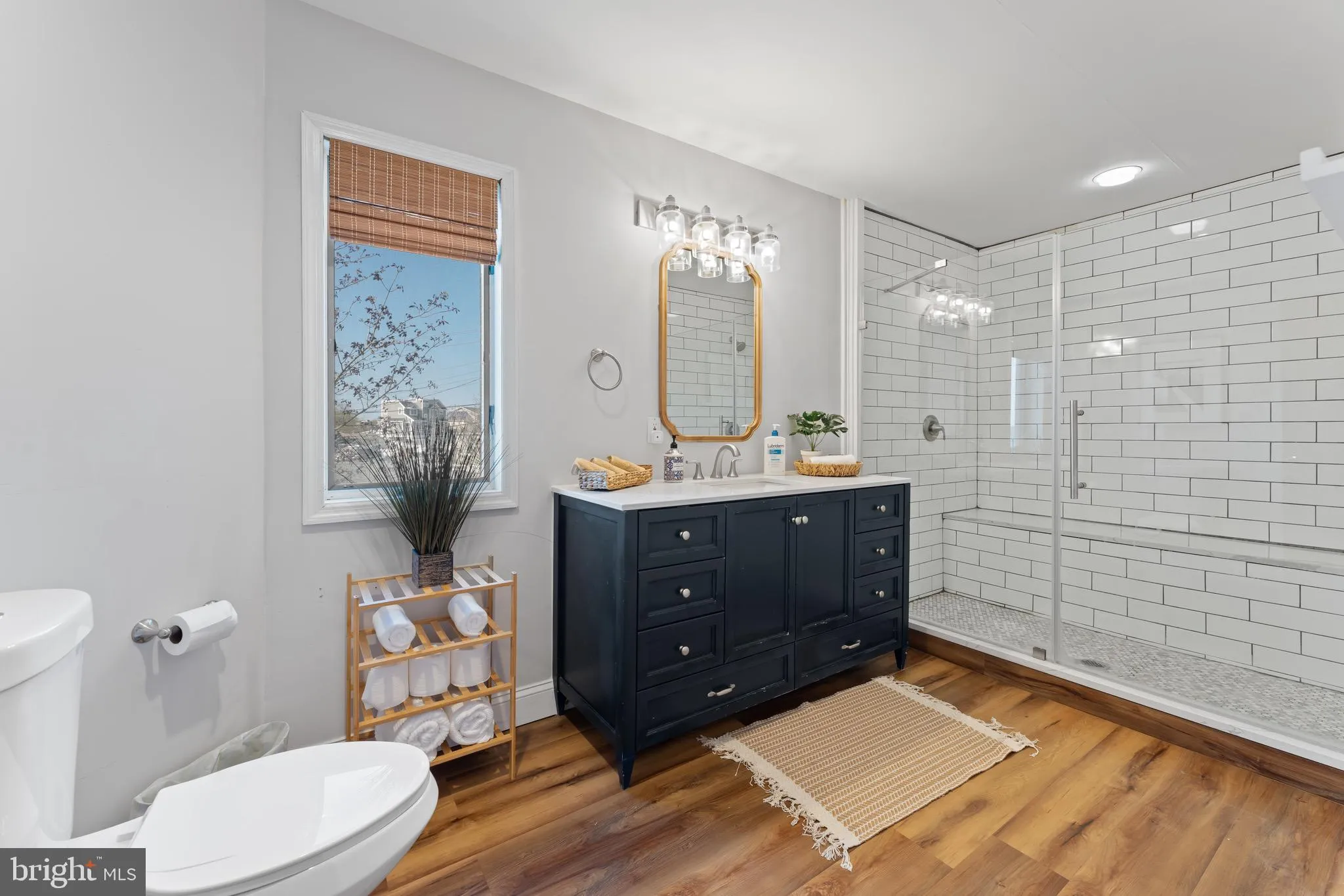 Manahawkin, New Jersey 08050, United States, 3 Bedrooms Bedrooms, ,2 BathroomsBathrooms,Residential,Pending,15502