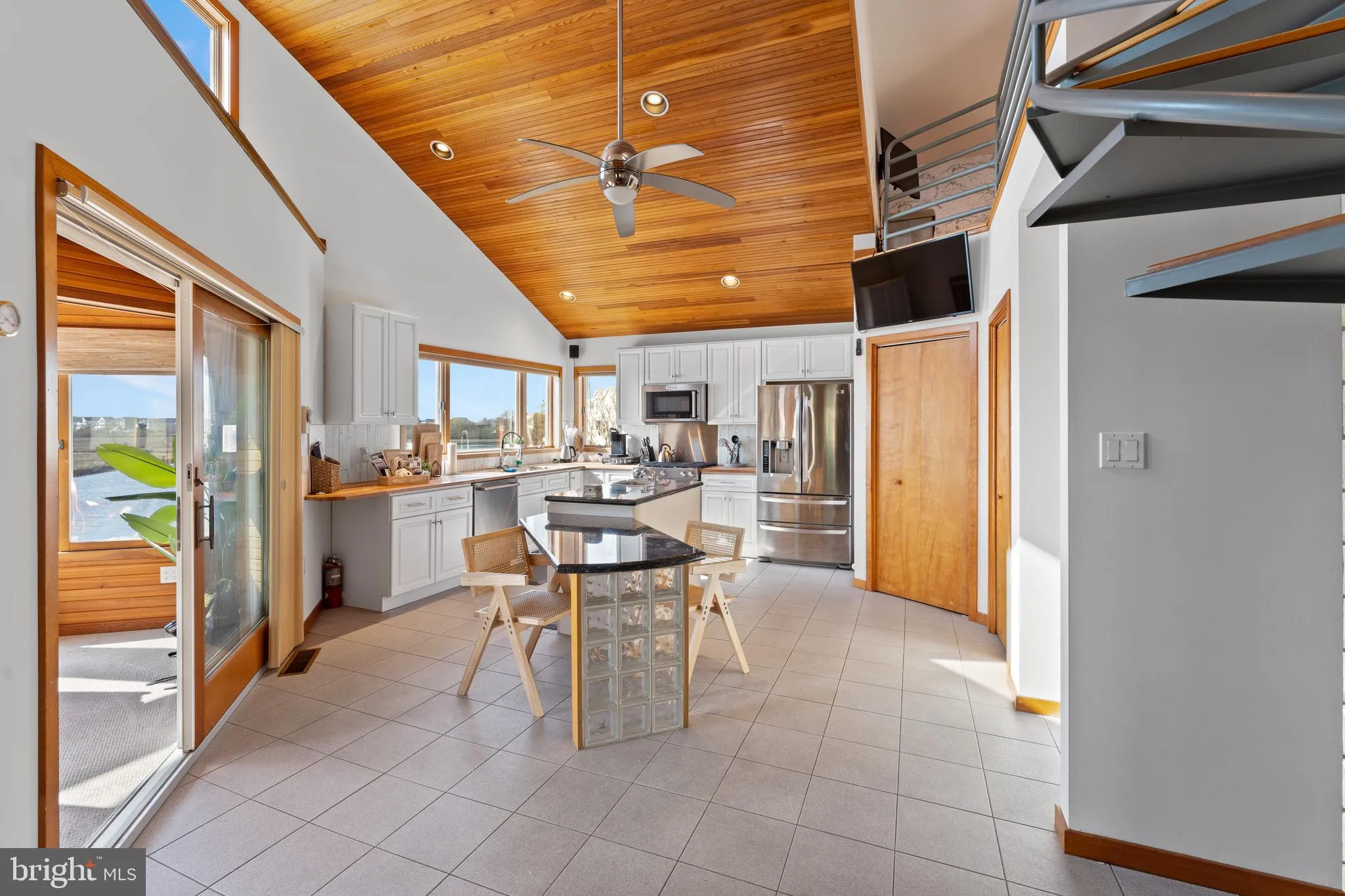 Manahawkin, New Jersey 08050, United States, 3 Bedrooms Bedrooms, ,2 BathroomsBathrooms,Residential,Pending,15502