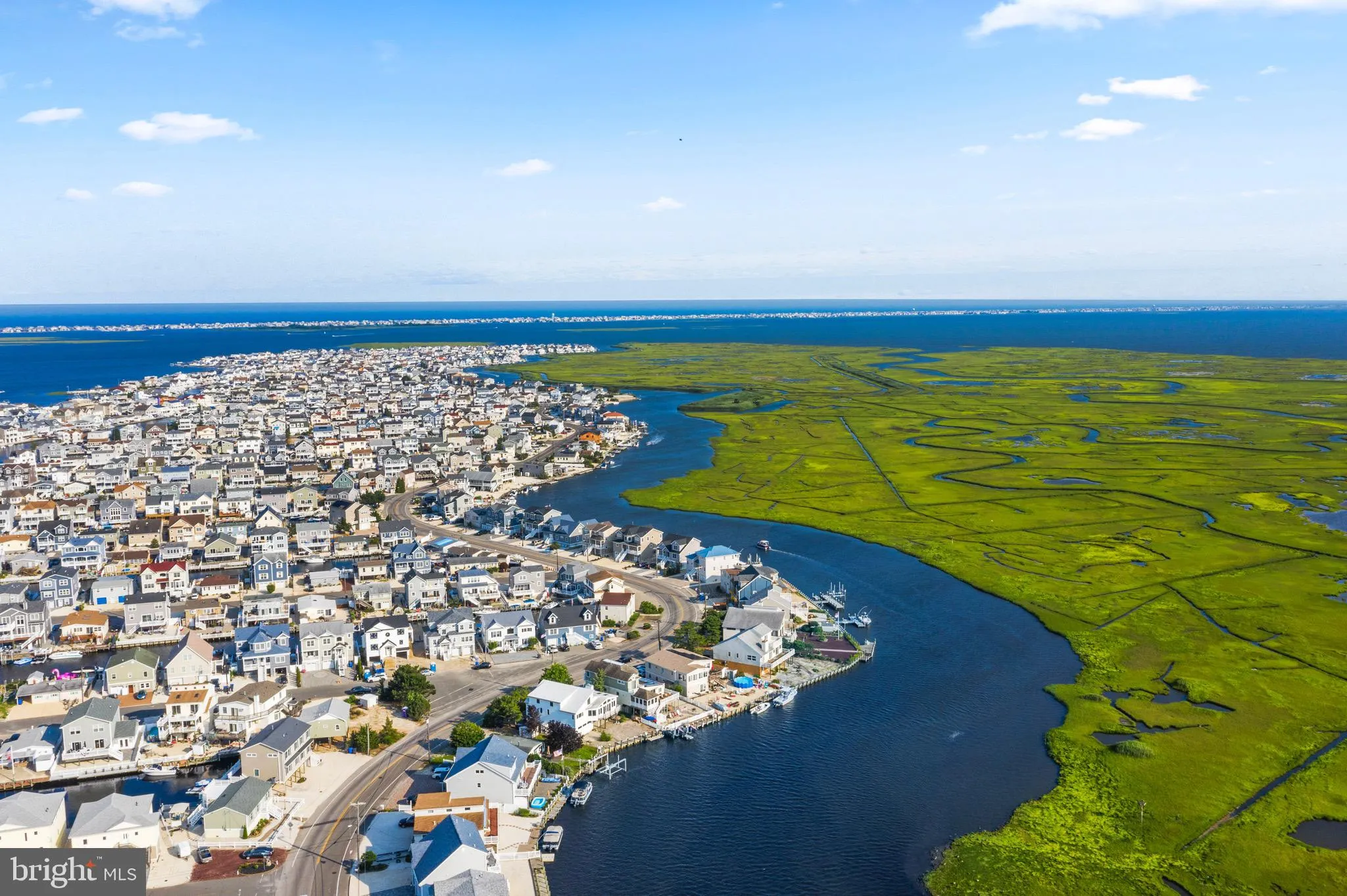 Manahawkin, New Jersey 08050, United States, 3 Bedrooms Bedrooms, ,2 BathroomsBathrooms,Residential,Pending,15502