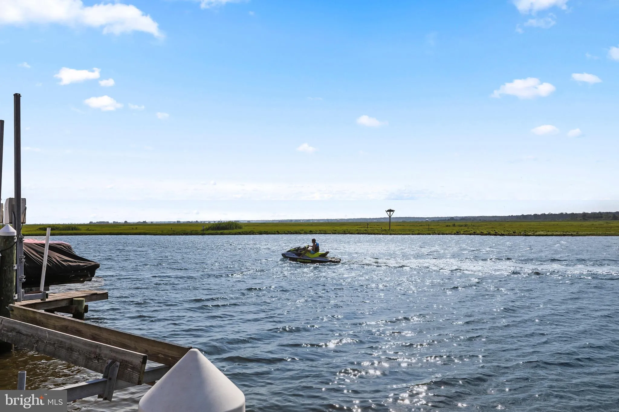 Manahawkin, New Jersey 08050, United States, 3 Bedrooms Bedrooms, ,2 BathroomsBathrooms,Residential,Pending,15502