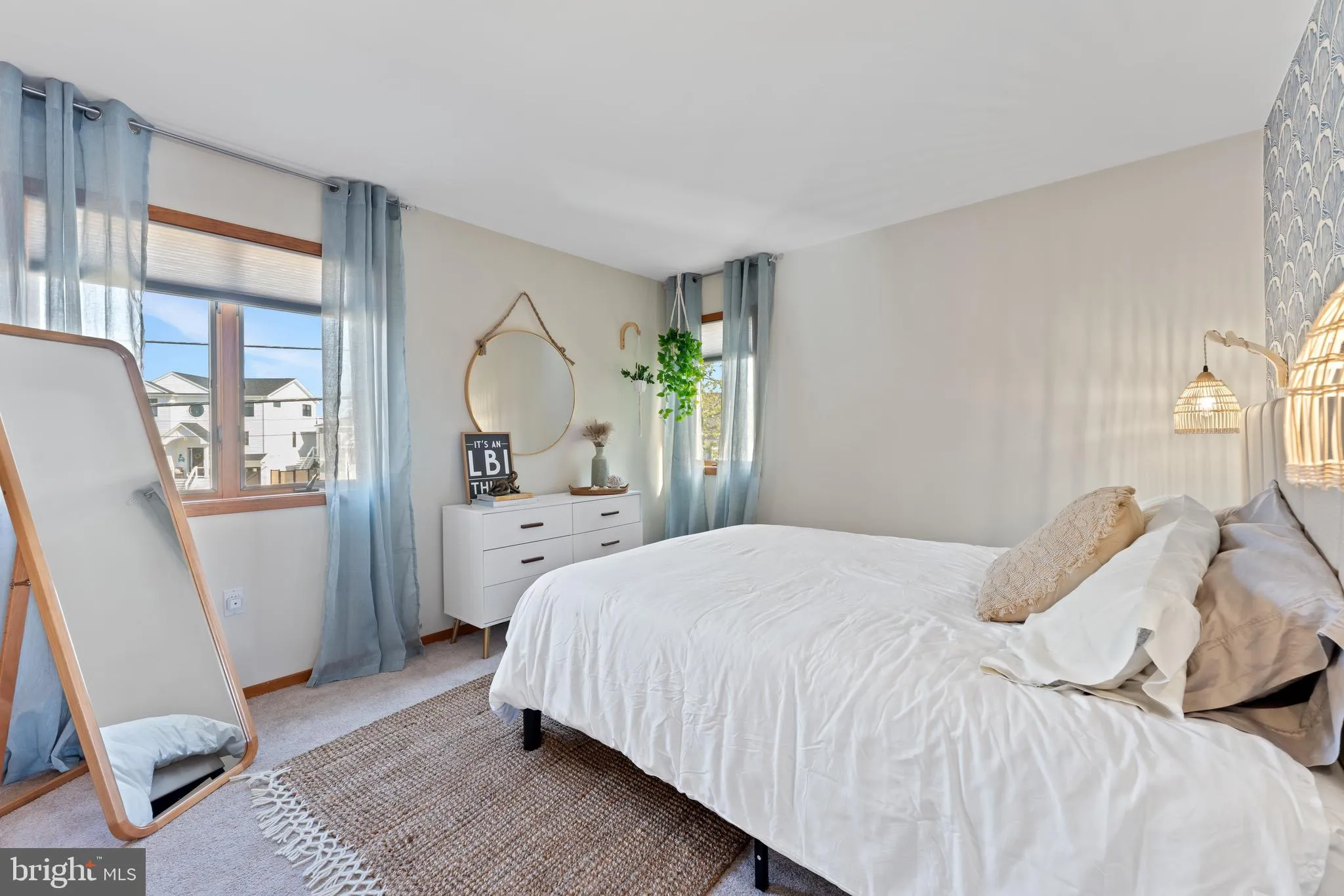 Manahawkin, New Jersey 08050, United States, 3 Bedrooms Bedrooms, ,2 BathroomsBathrooms,Residential,Pending,15502