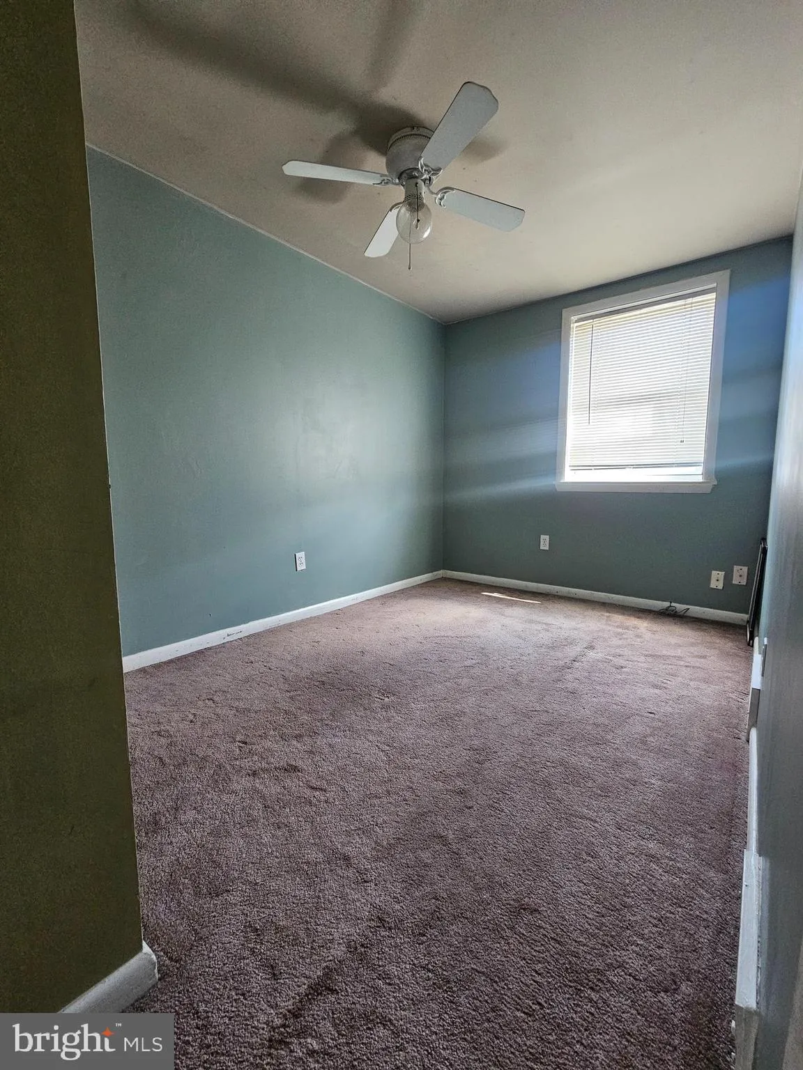 Folcroft, Pennsylvania 19032, United States, 3 Bedrooms Bedrooms, ,2 BathroomsBathrooms,Residential,Active,158444