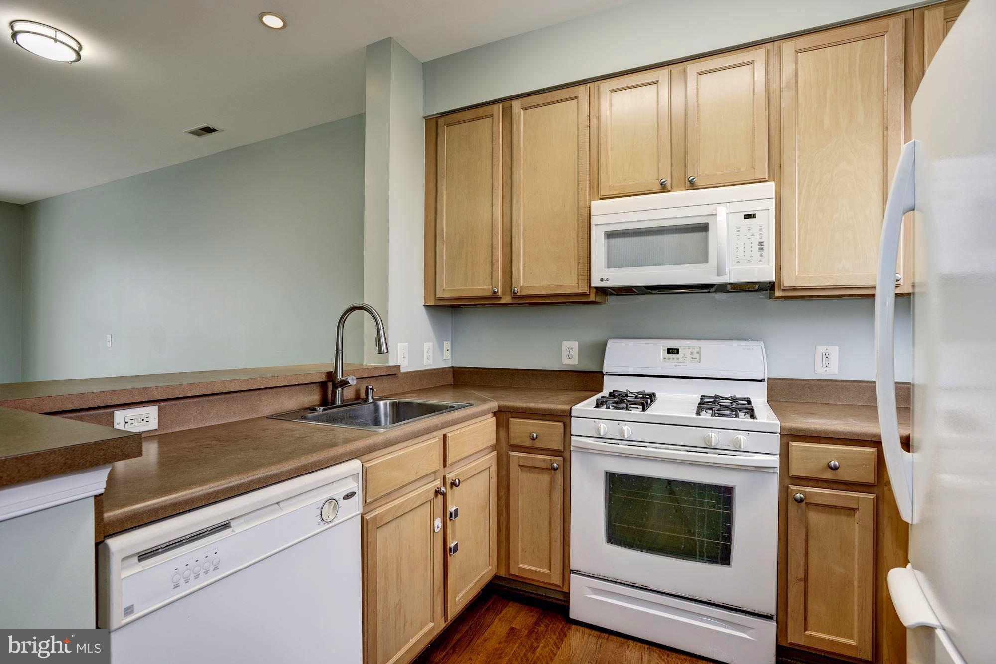 PARKSIDE AT DULLES - Residential Lease