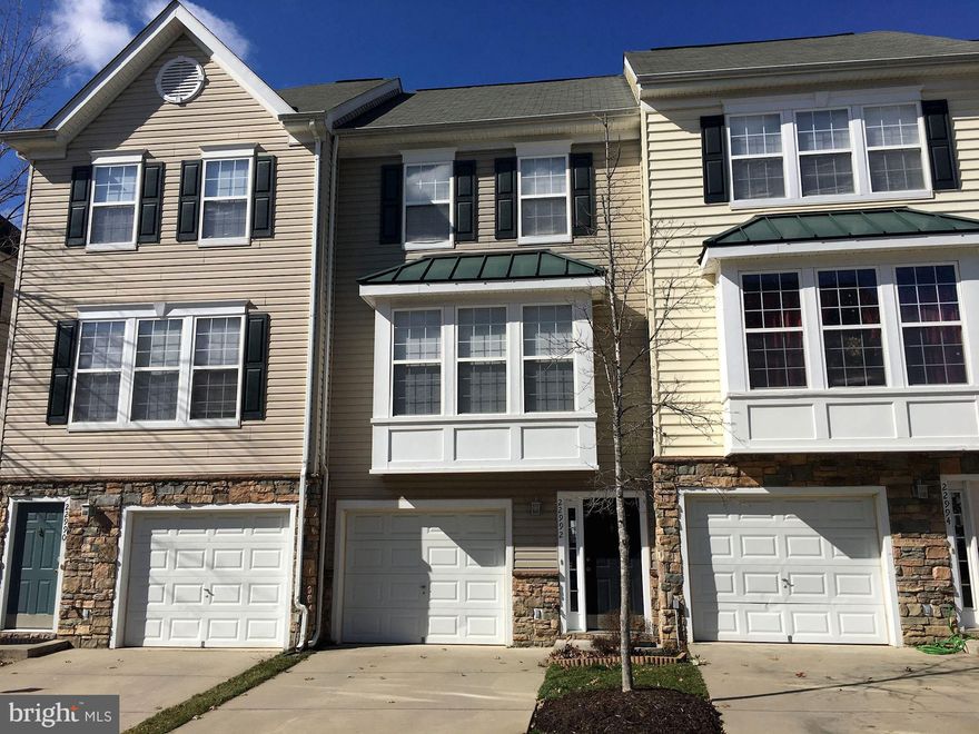 Immediately available, three-level garage townhome in the Dulles Tech Corridor.  Enjoy your own driveway, stone accents and natural light from the attractive oversized bay window. Quick access to the 267, Route 28 and a short walk to the W&OD trail. All three bedrooms are generous, each with a dedicated full bath. The master bedroom has closets for two. The house is kept cozy with warm gas heat and a full-sized washer and dryer. This inviting home is freshly painted and ready to move in.  Special, no-cost extras include a community pool, exercise room, meeting space, additional parking spot, maintained no-worry landscaping and trash removal. Long term leases considered.