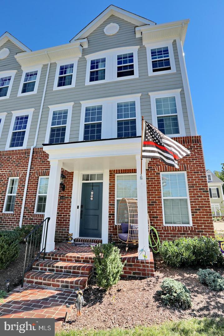 THE VILLAGES OF STEEPLEC - Residential Lease