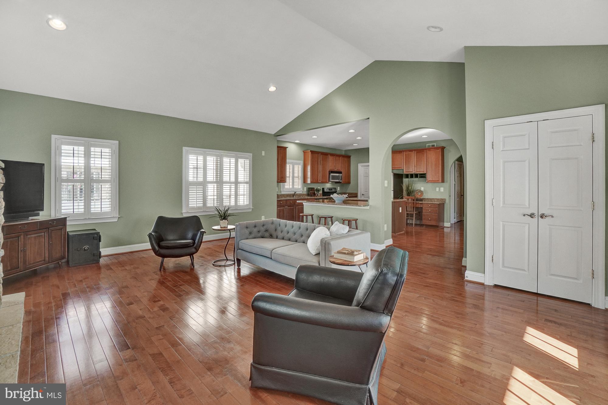 VILLAGES OF URBANA - Residential