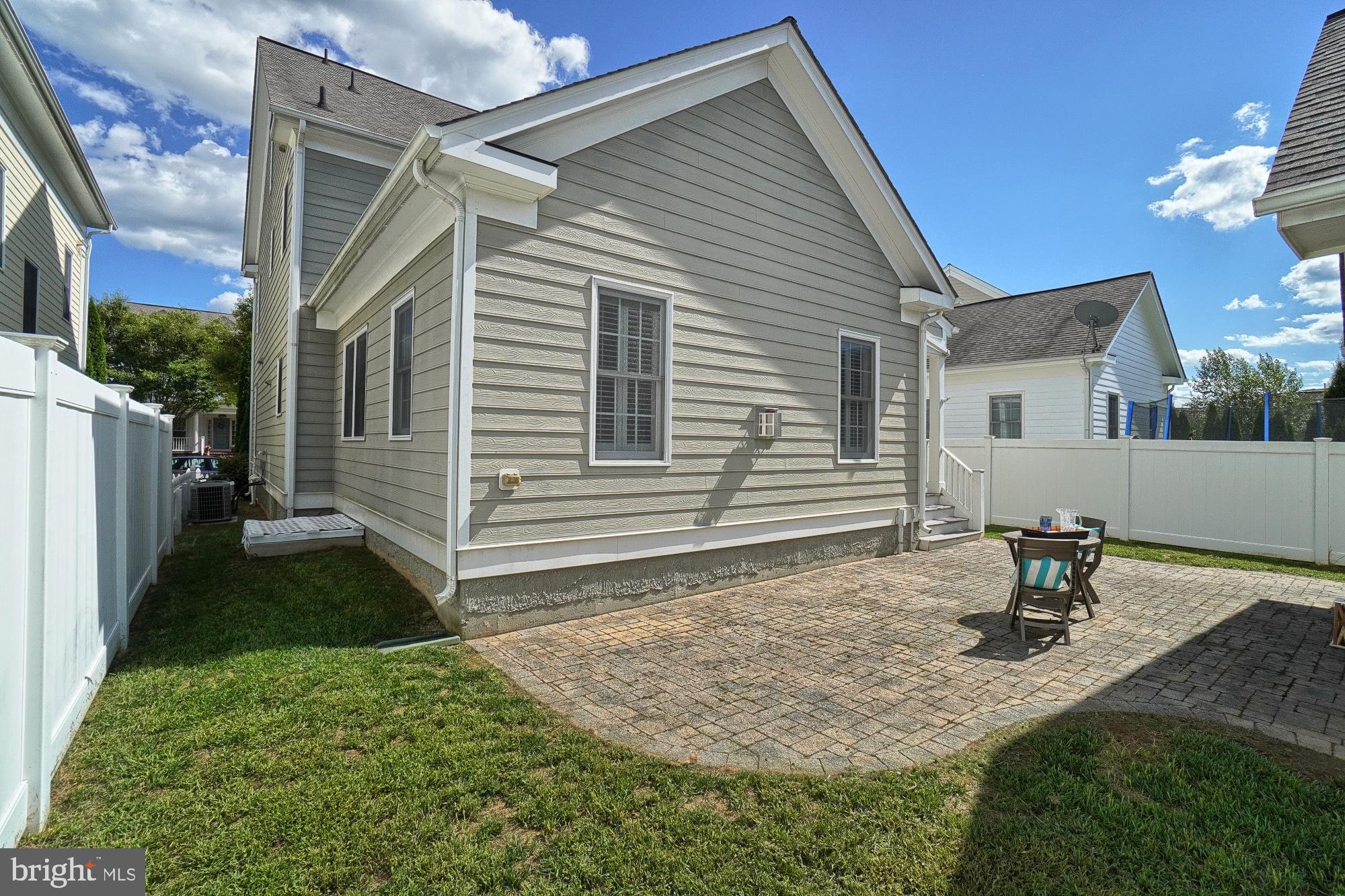 VILLAGES OF URBANA - Residential