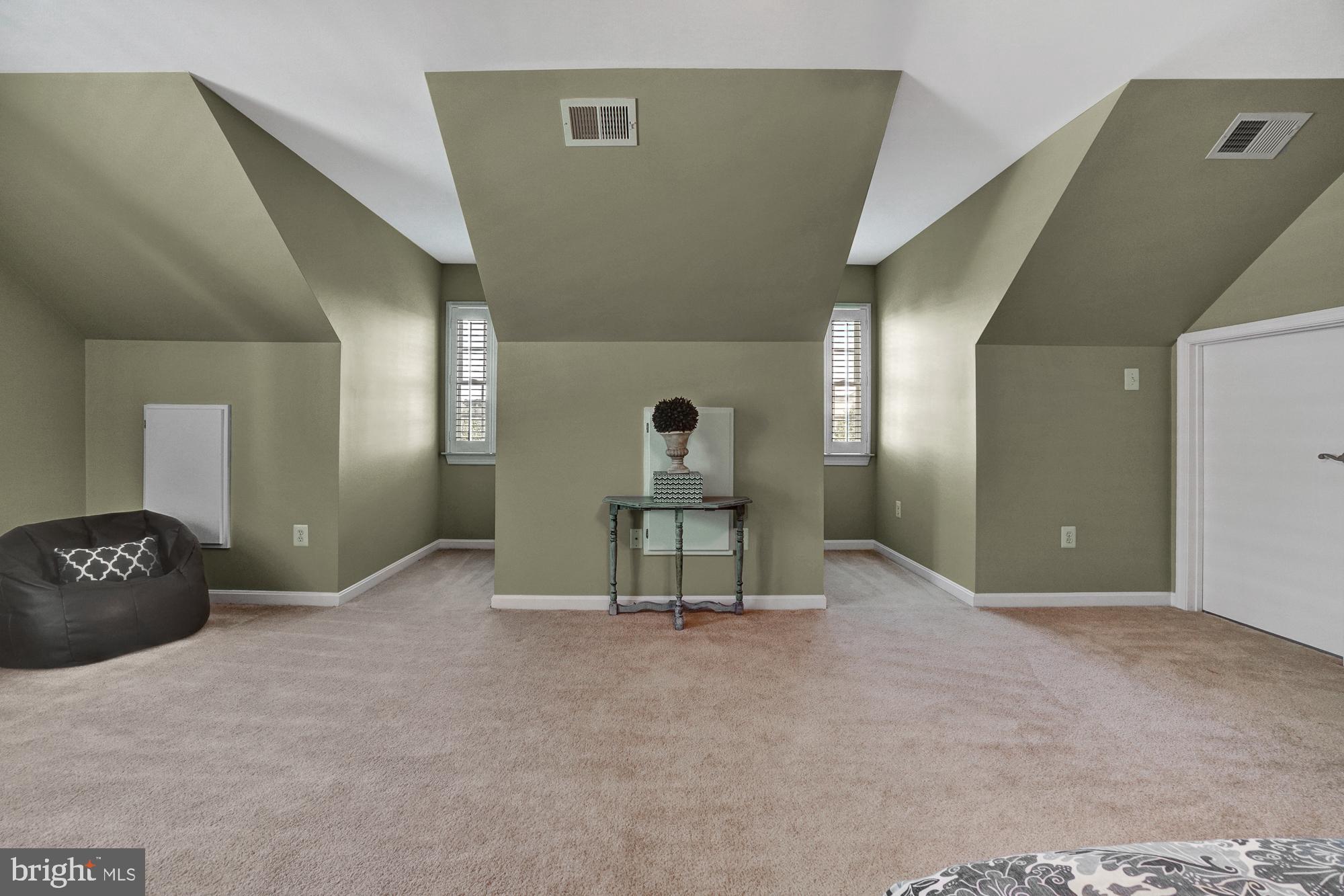 VILLAGES OF URBANA - Residential