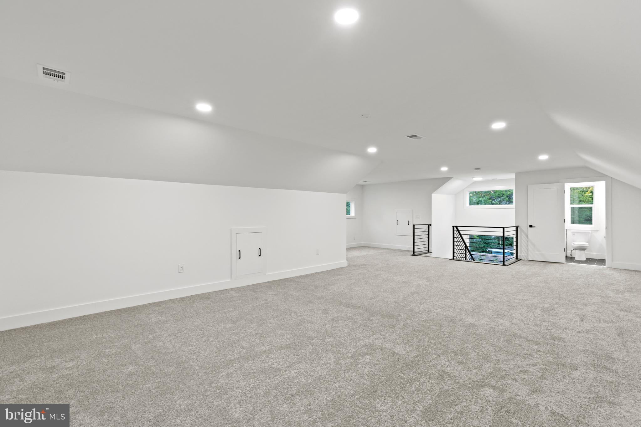 WOODLEY - Residential