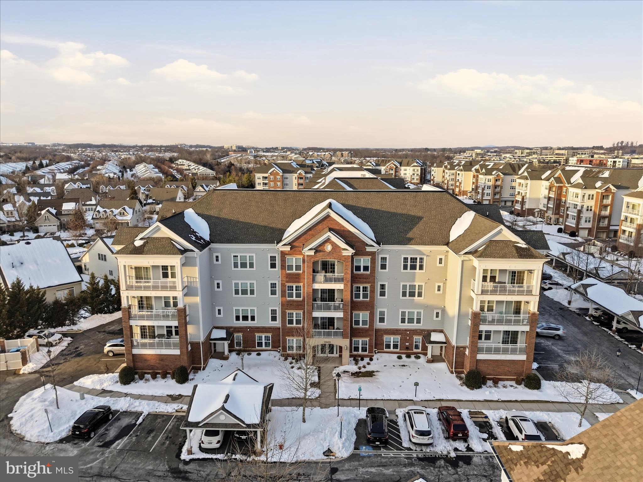 POTOMAC GREEN CONDOMINIUM - Residential