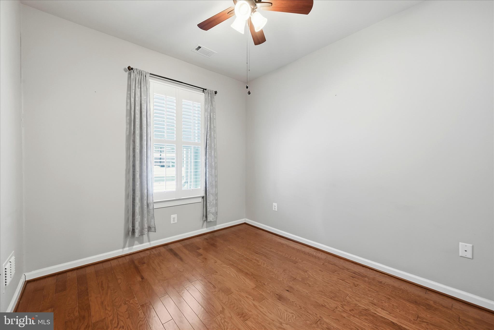 POTOMAC GREEN CONDOMINIUM - Residential