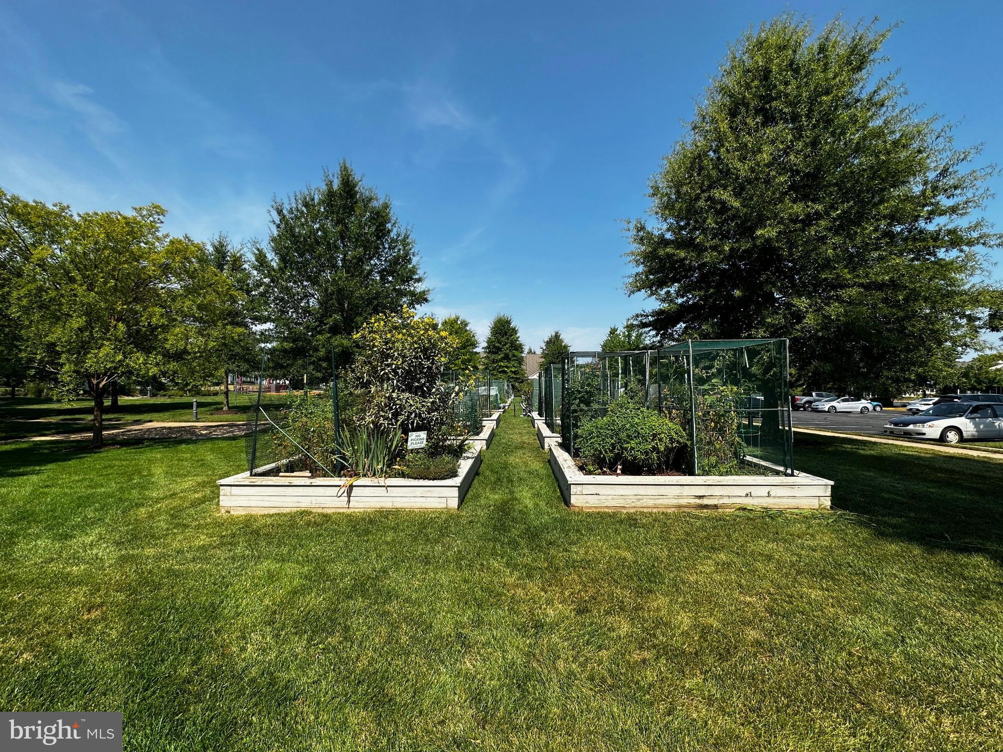 POTOMAC GREEN CONDOMINIUM - Residential