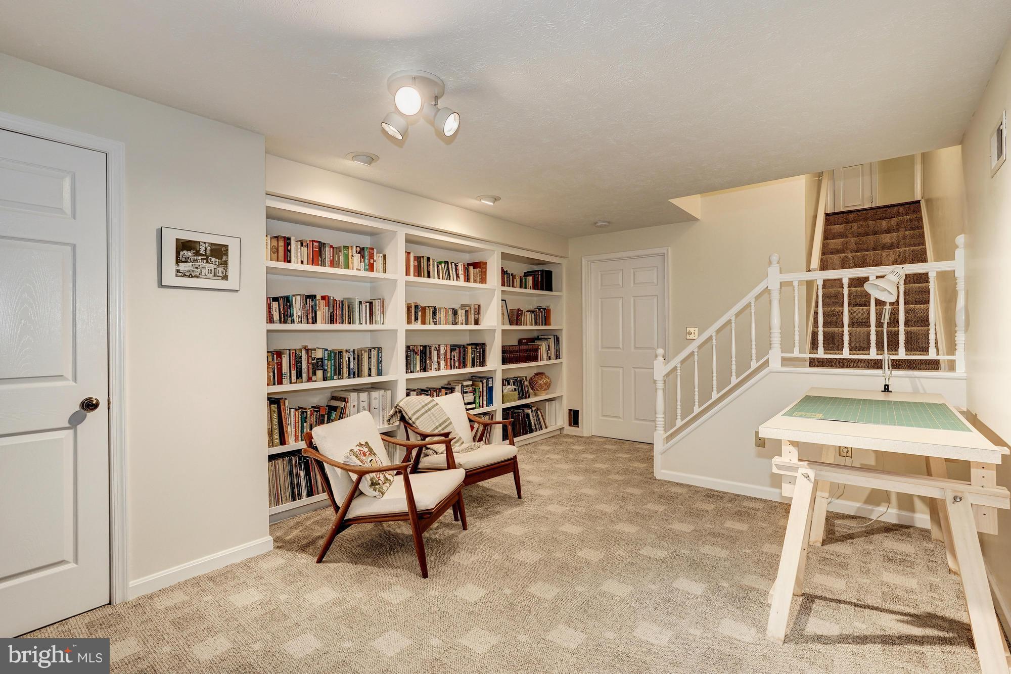 SOUTHPORT - Residential