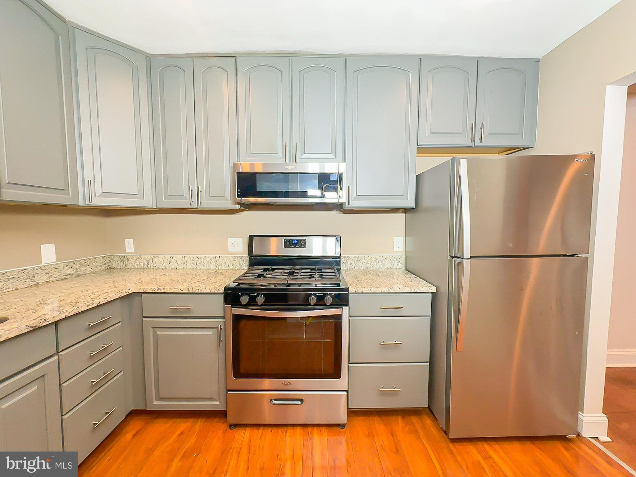 AMERICANA CENTRE - Residential Lease