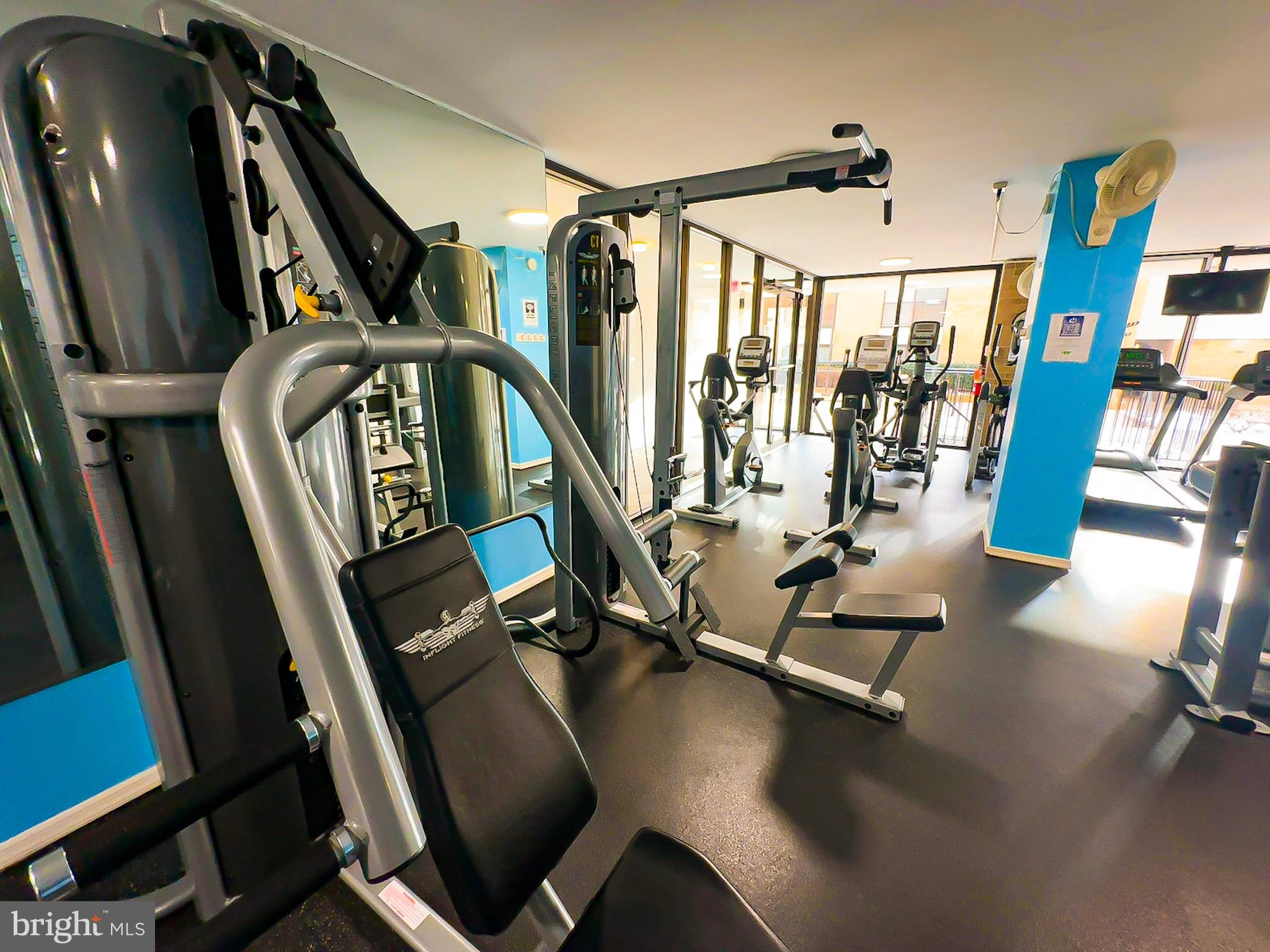 AMERICANA CENTRE - Residential Lease