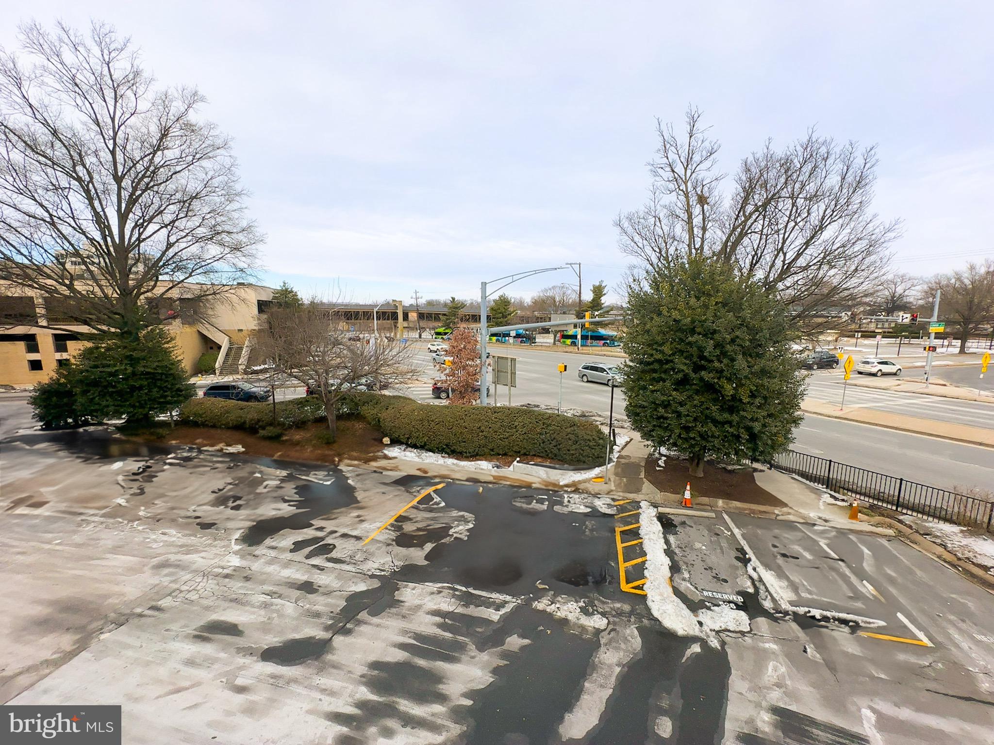 AMERICANA CENTRE - Residential Lease