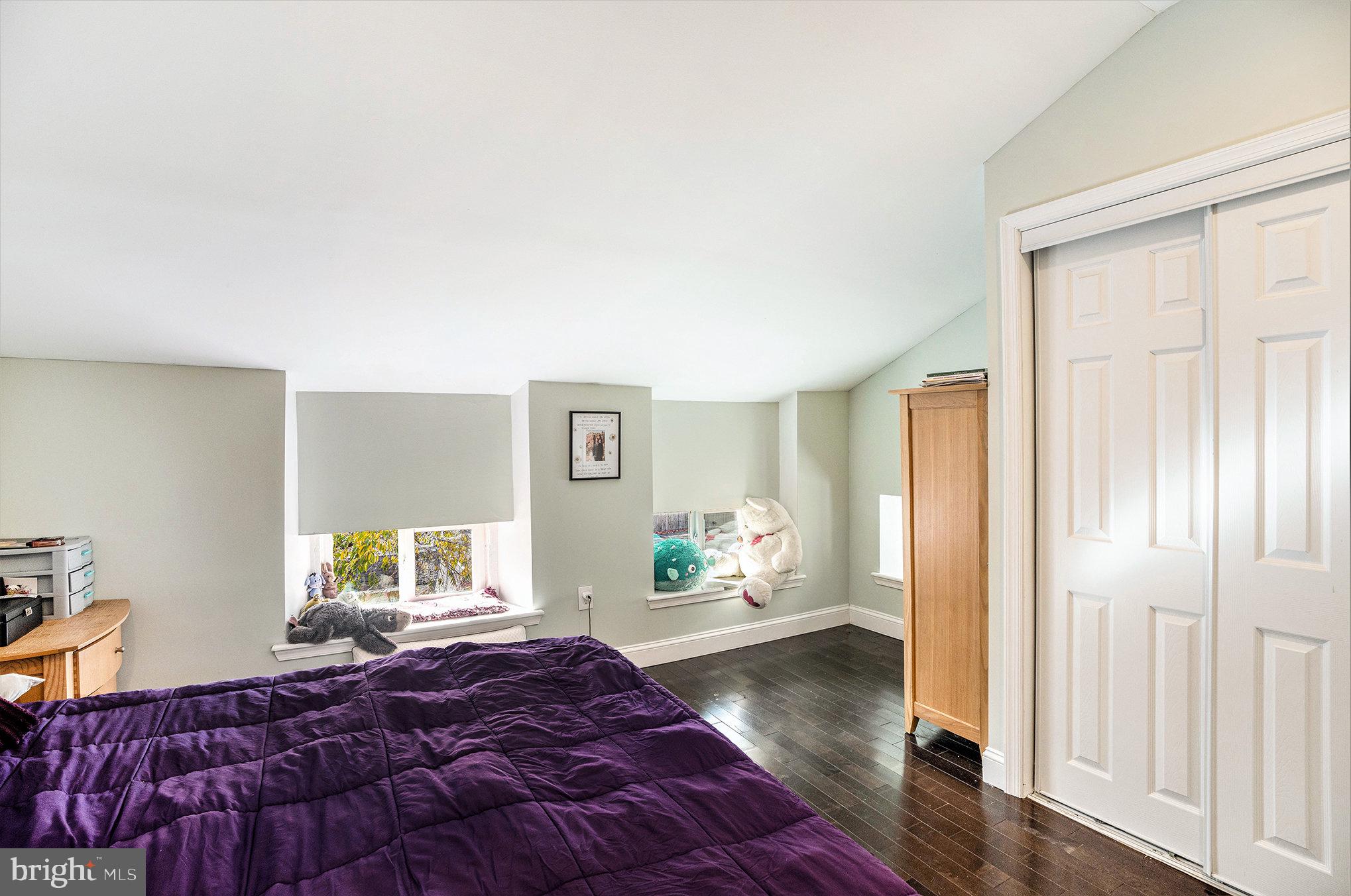 MANAYUNK - Commercial Sale