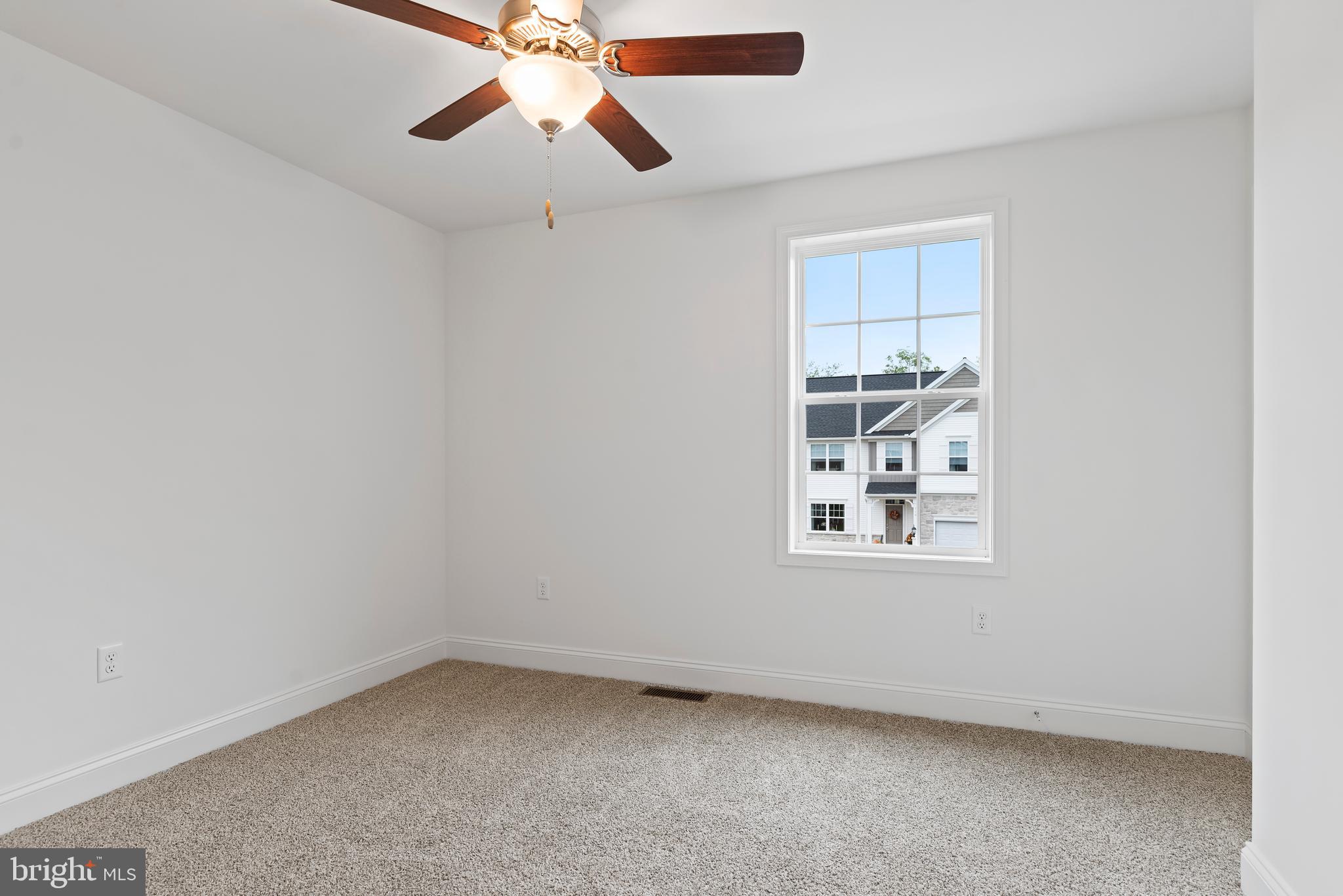 THE WOODS - Residential