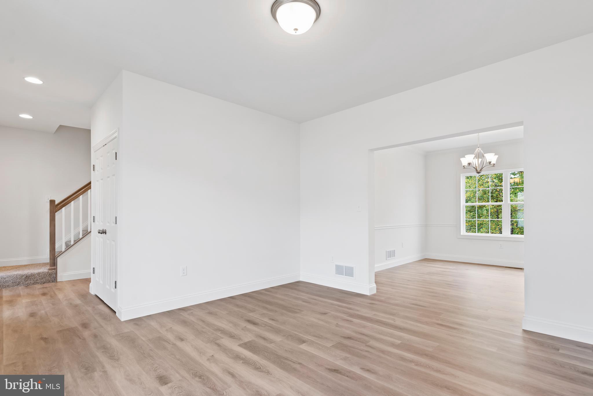 THE WOODS - Residential