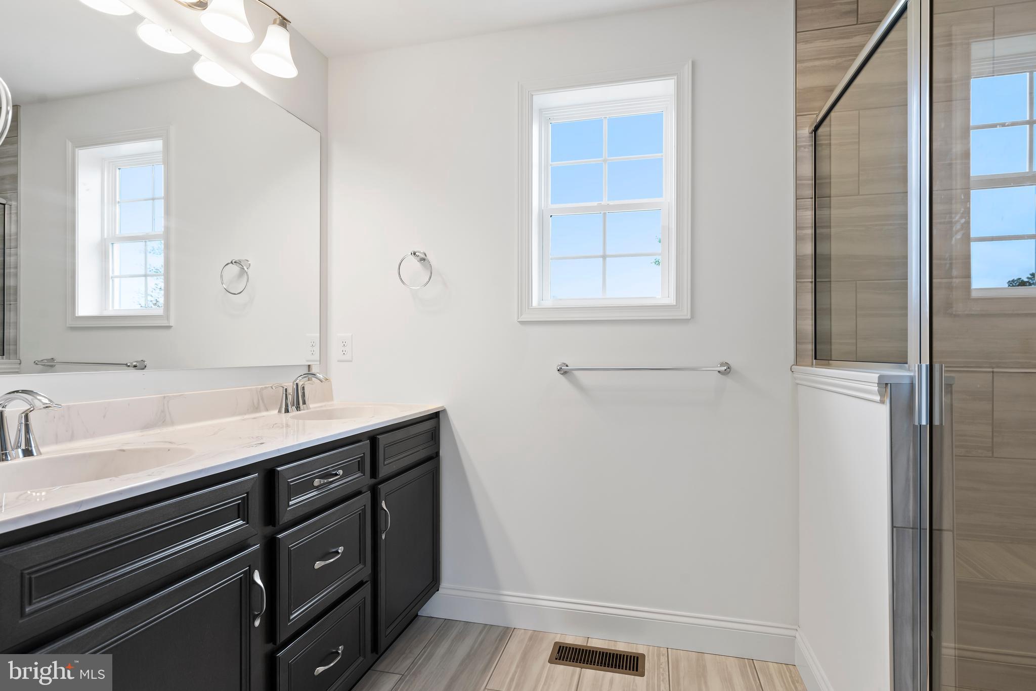 THE WOODS - Residential