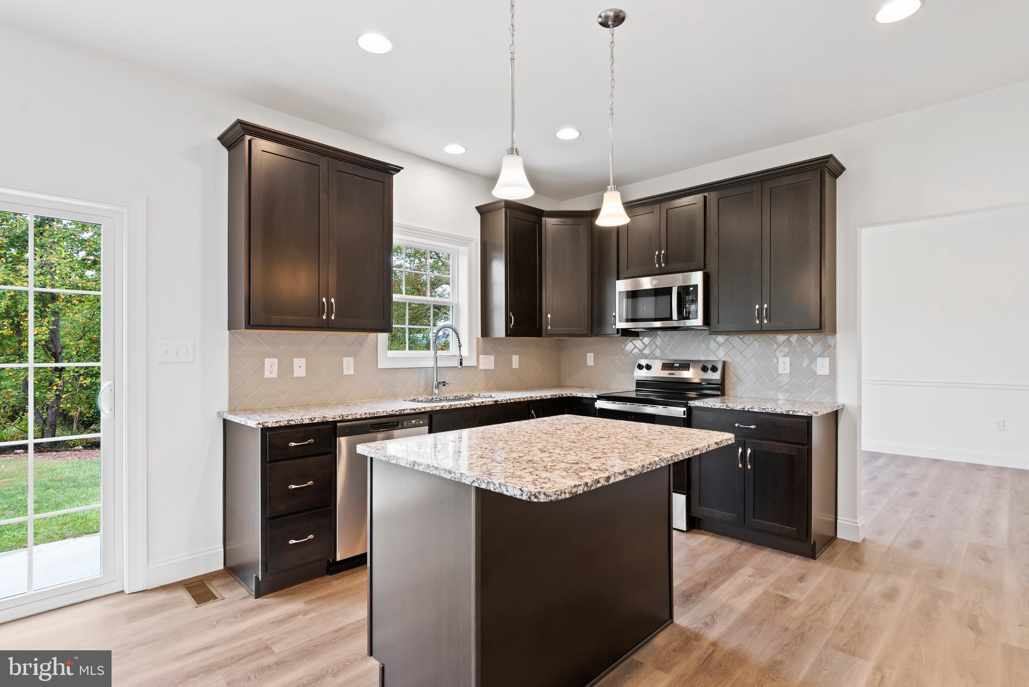 THE WOODS - Residential