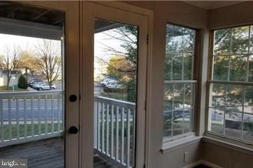 OVERLOOK - Residential Lease