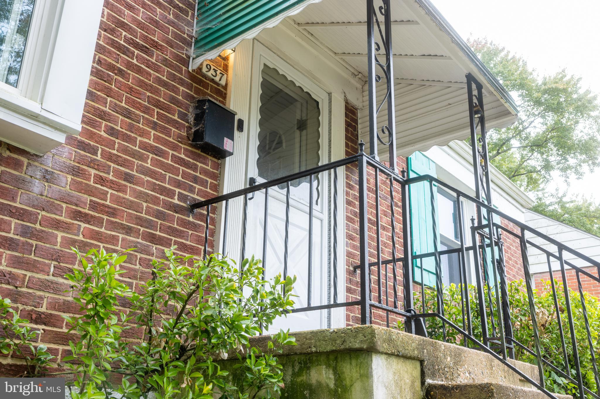 SUDBROOK PARK/PIKESVILLE - Residential