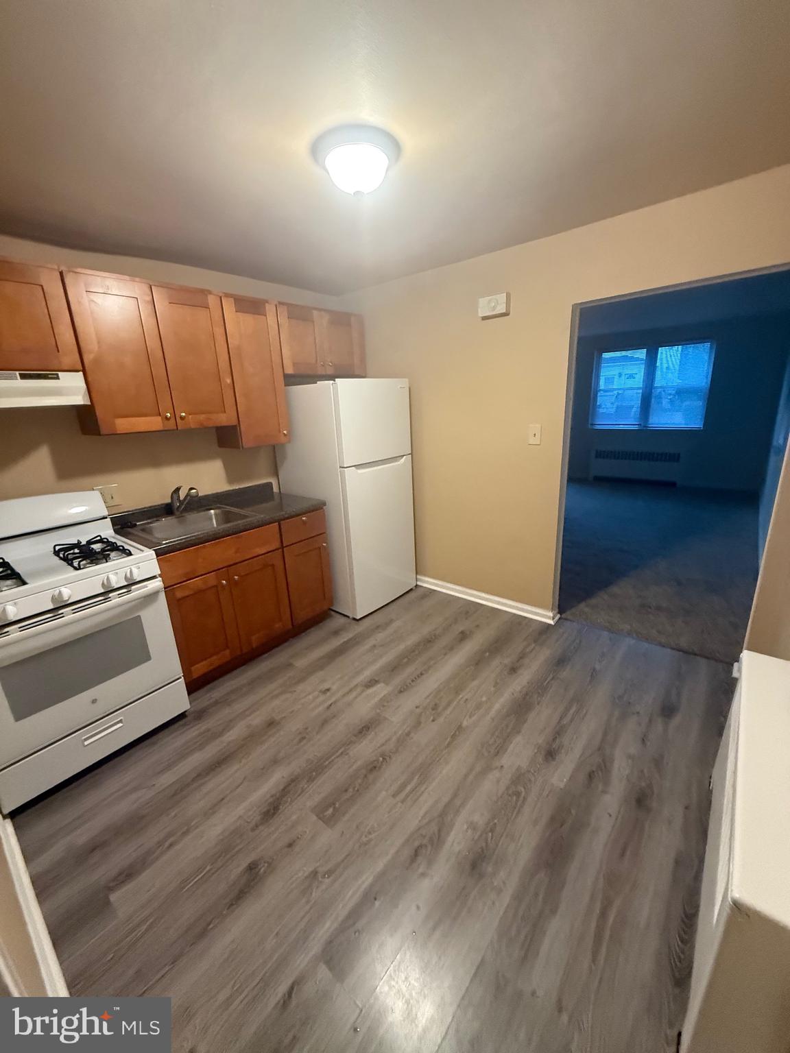 FOX CHASE - Residential Income