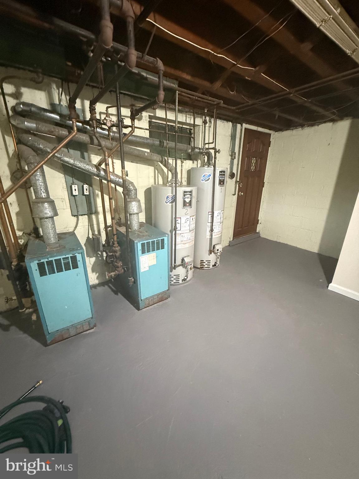 FOX CHASE - Residential Income