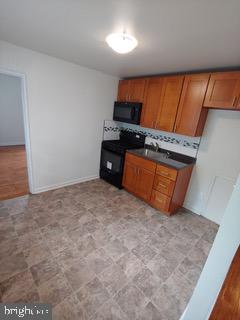 FOX CHASE - Residential Income