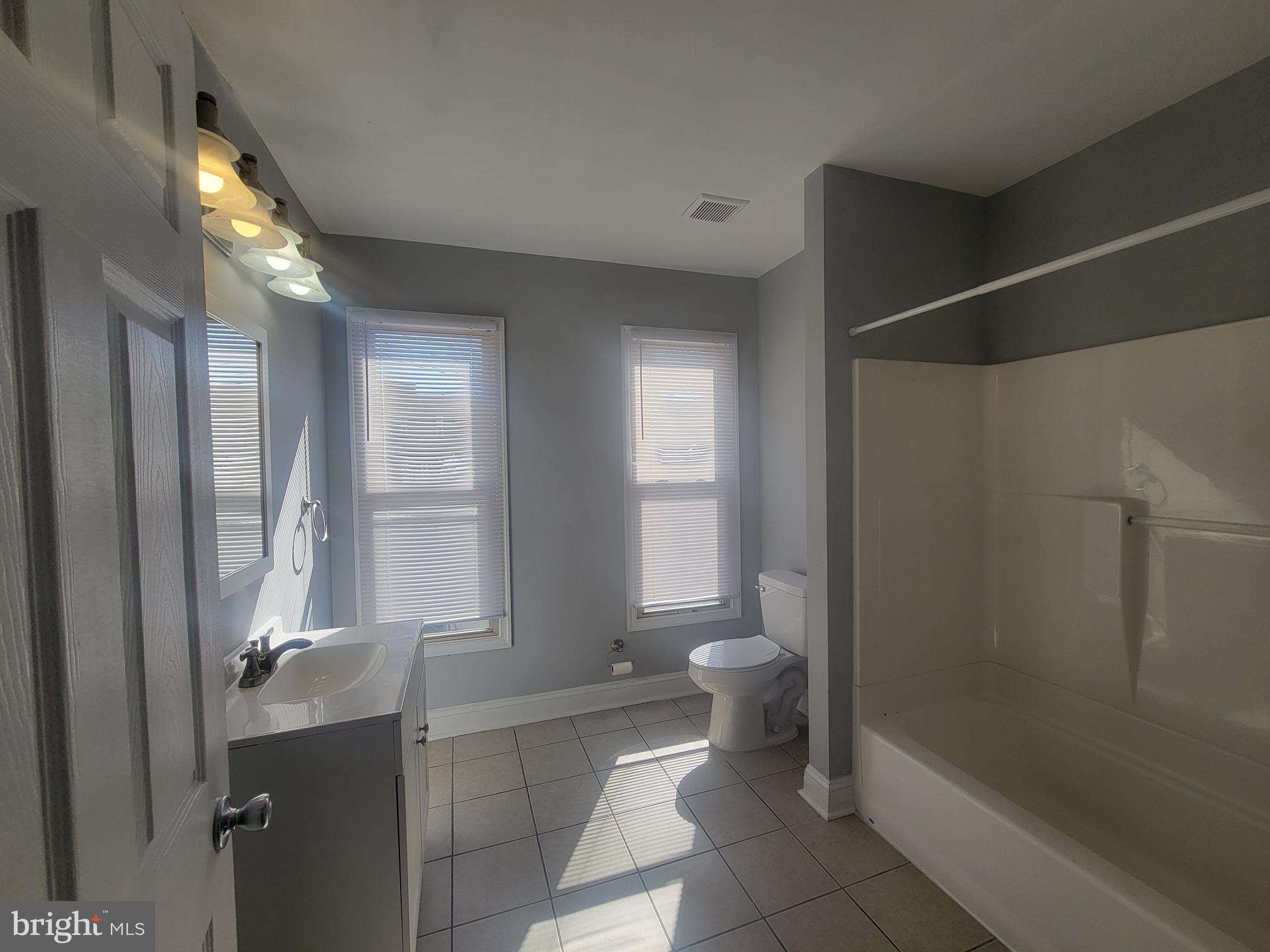 MCELDERRY PARK - Residential Lease