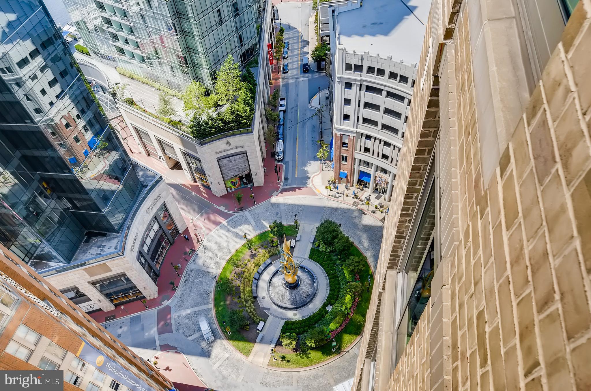 HARBOR EAST - Residential
