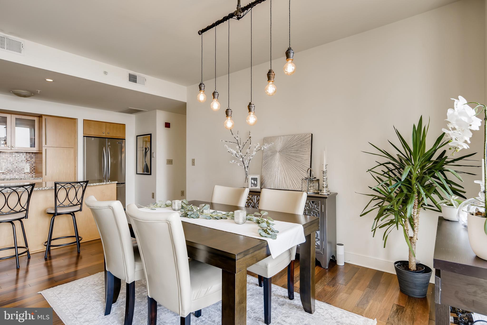 HARBOR EAST - Residential