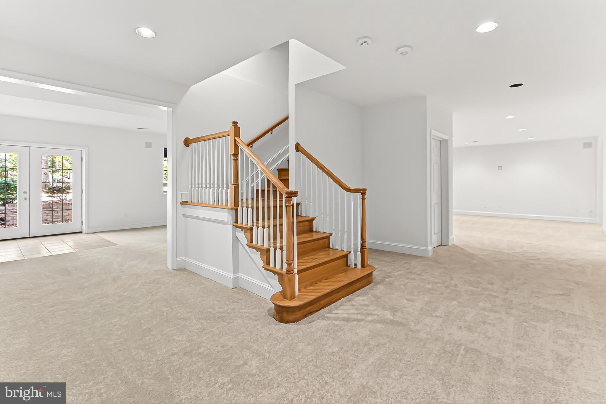 WOLF RUN - Residential