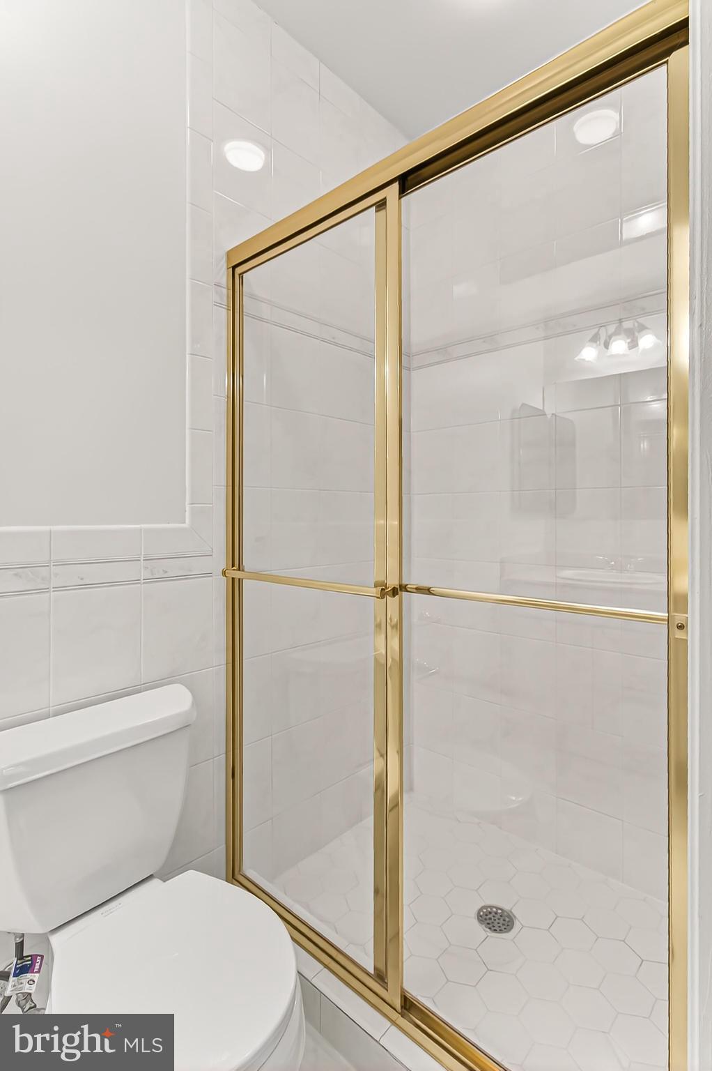 WOLF RUN - Residential