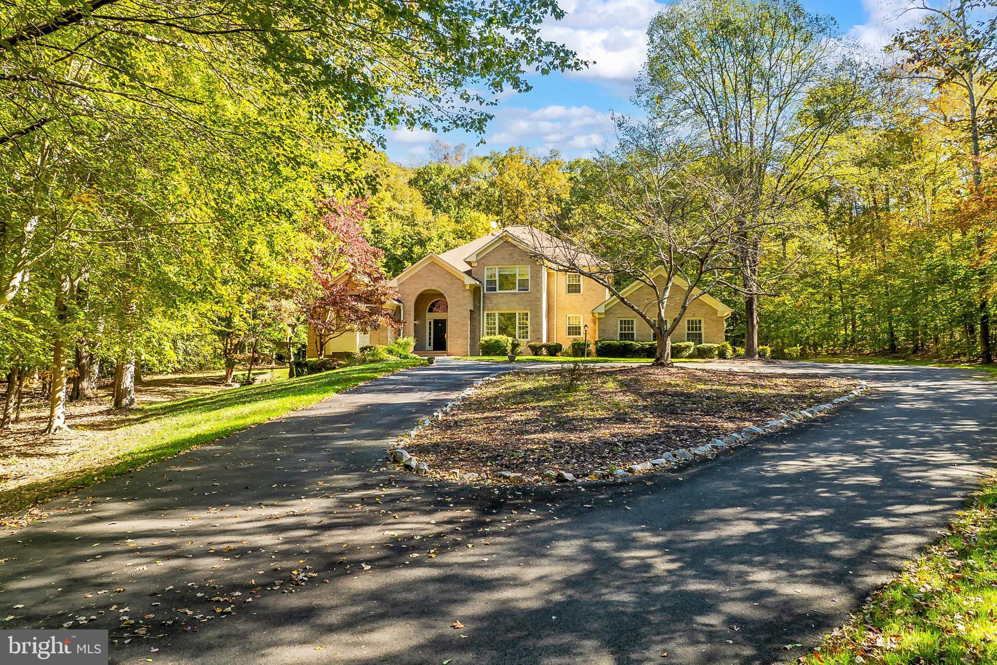 WOLF RUN - Residential