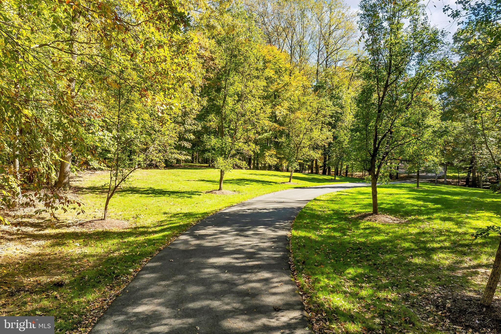 WOLF RUN - Residential