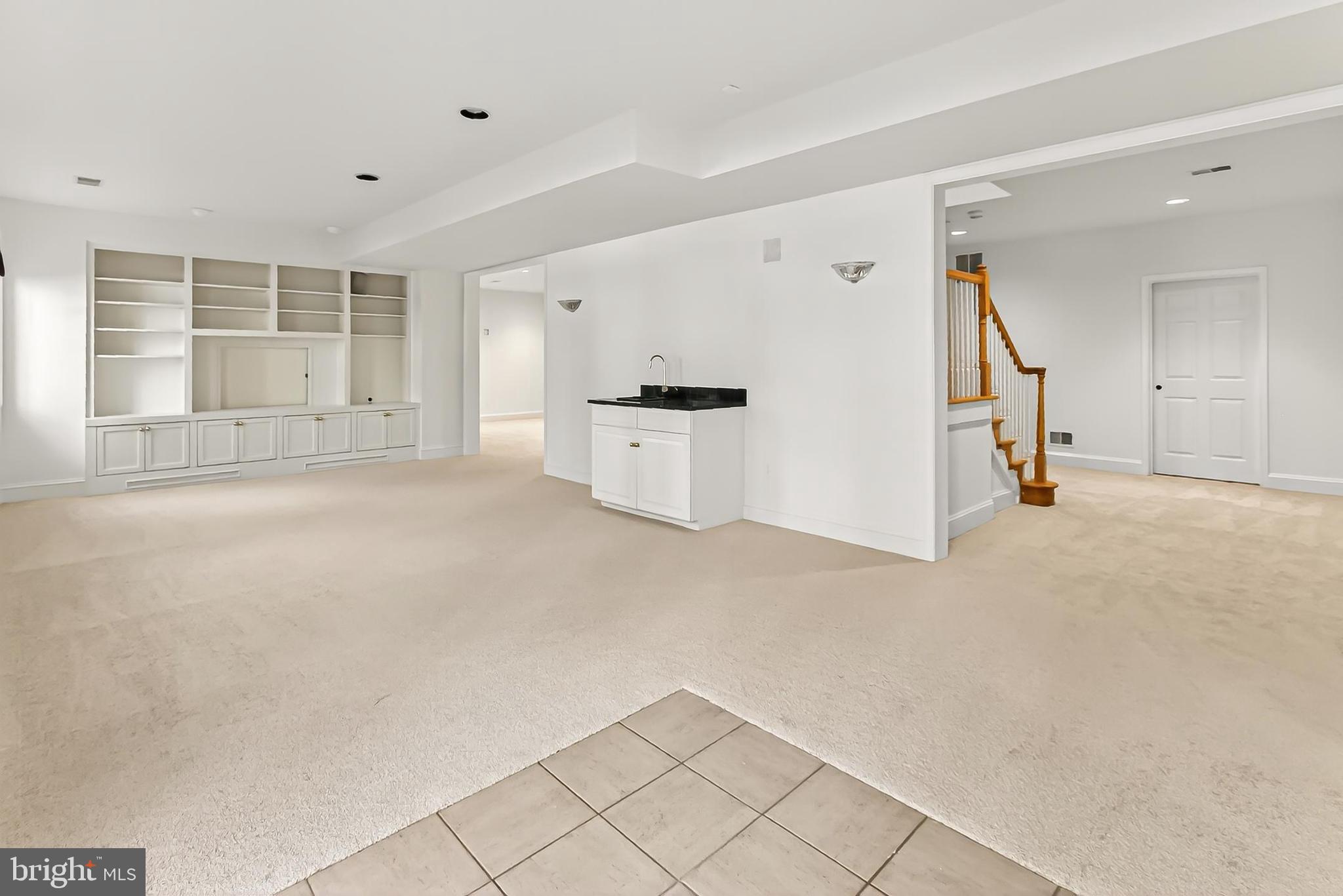 WOLF RUN - Residential