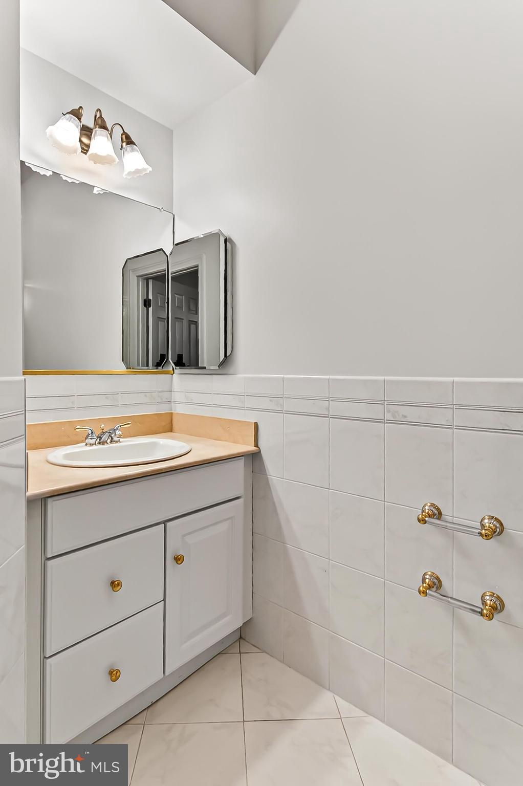 WOLF RUN - Residential